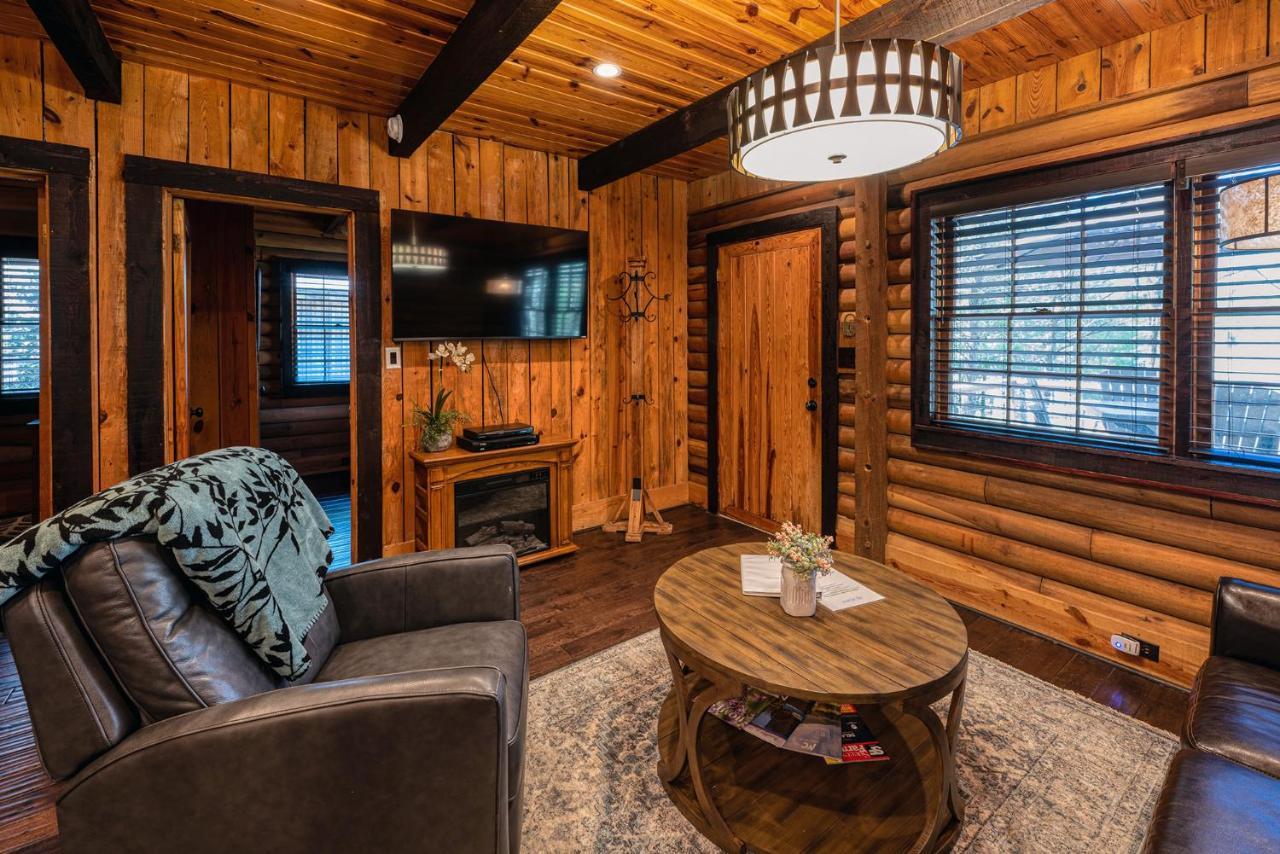 Staynantahala - Smoky Mountain Cabins And Luxury Yurts Aquone Экстерьер фото